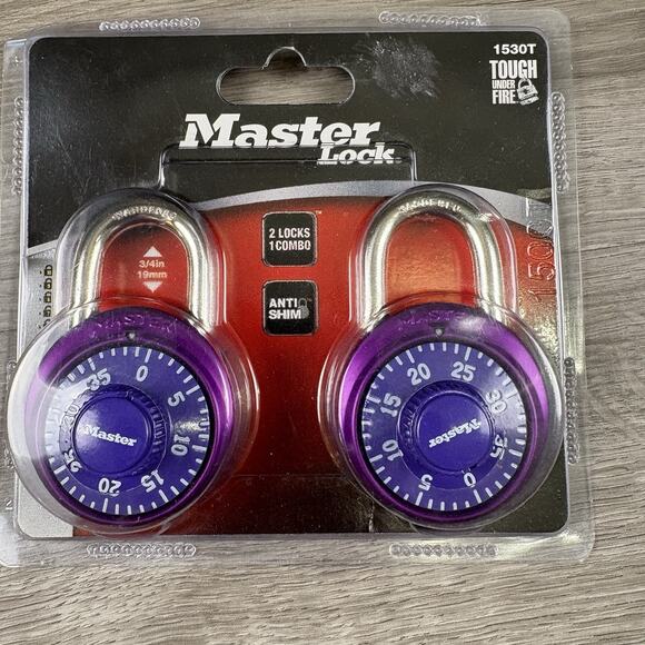 Master Lock Padlock 1530T Anti Shim Two Locks New in Package Purple - Picture 1 of 9